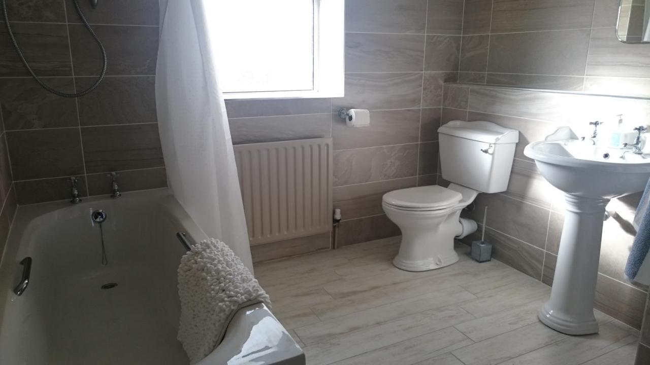 The Cottage At Corvally Portrush Buitenkant foto